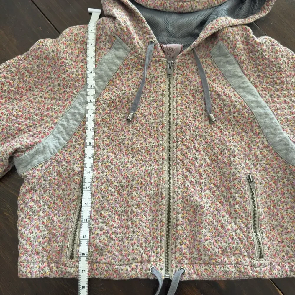 Free People Women’s Quilted Knit Cropped Bomber Jacket Hoodie Floral Medium - Picture 6 of 12